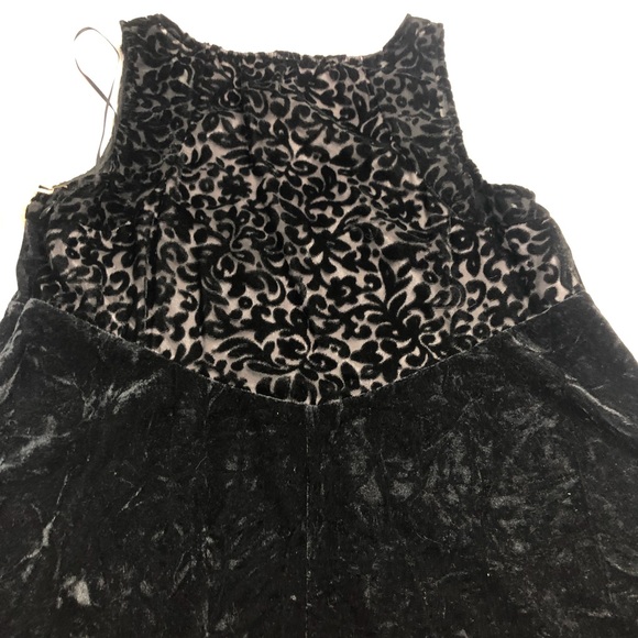 Mystree Black Velvet Devore Burnout Floral Sleeveless Tunic Top - Picture 4 of 11